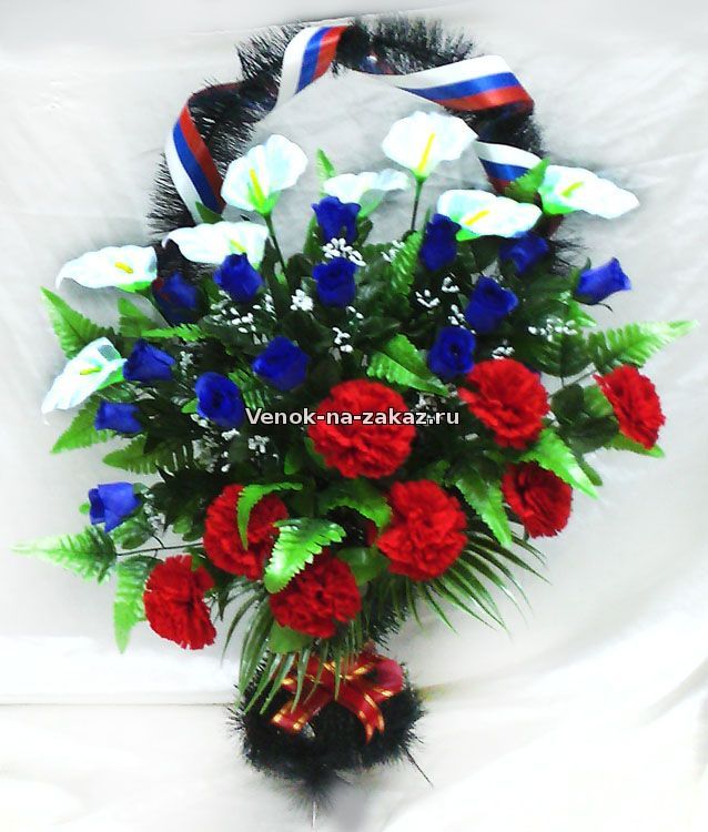 ритуальные корзины с триколором с флагом РФ на возложение на 9 мая