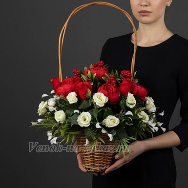 Ритуальная корзина ПРЕМИУМ с красными пионами Н-63 см D 40см