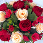 Ритуальная корзина с красными пионами и кремовыми розами, Н-63 см D 40см