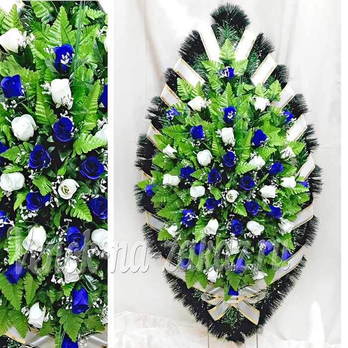 Ритуальный венок Классика-6 с синими и белыми розами 140 см Арт. ВК 140/06