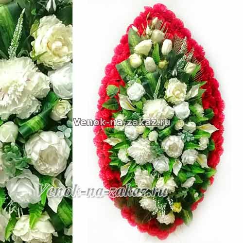 Похоронный венок "Авторский-20" с молочными и бордовыми розами