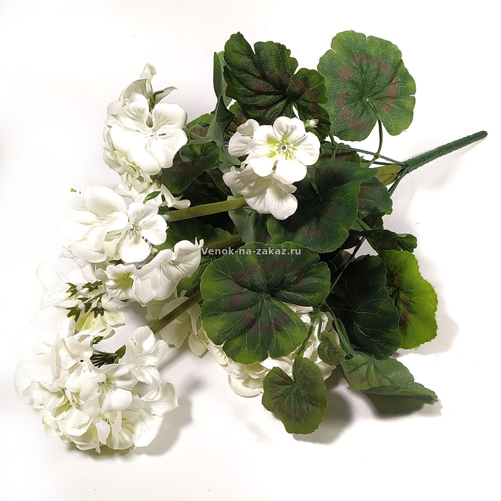 Искусственные цветы: Букет герани белой 47см