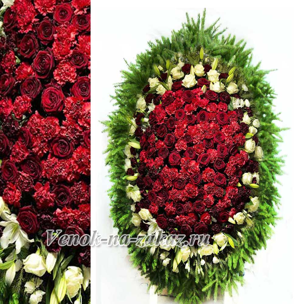 Венок из живых цветов c гвоздикой, розой и лилией №04 купить на похороны в Москве.