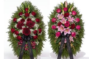 Венки из живых цветов на похороны - свежие цветочные композиции